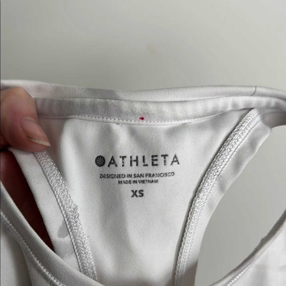 Athleta Crop Top Size XS - Picture 2 of 5